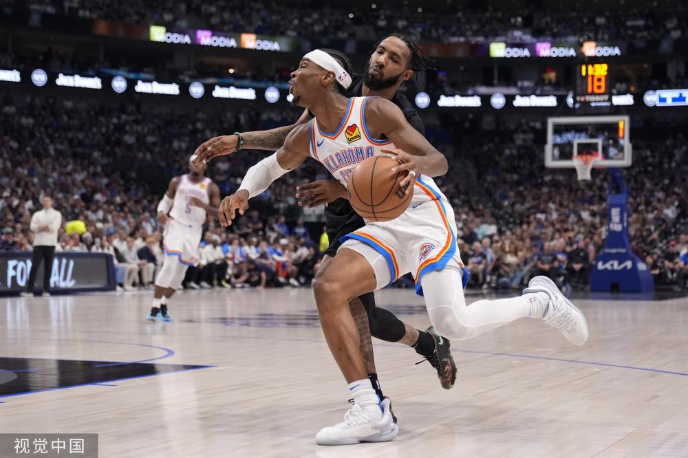 他以灵活多 他以灵活多