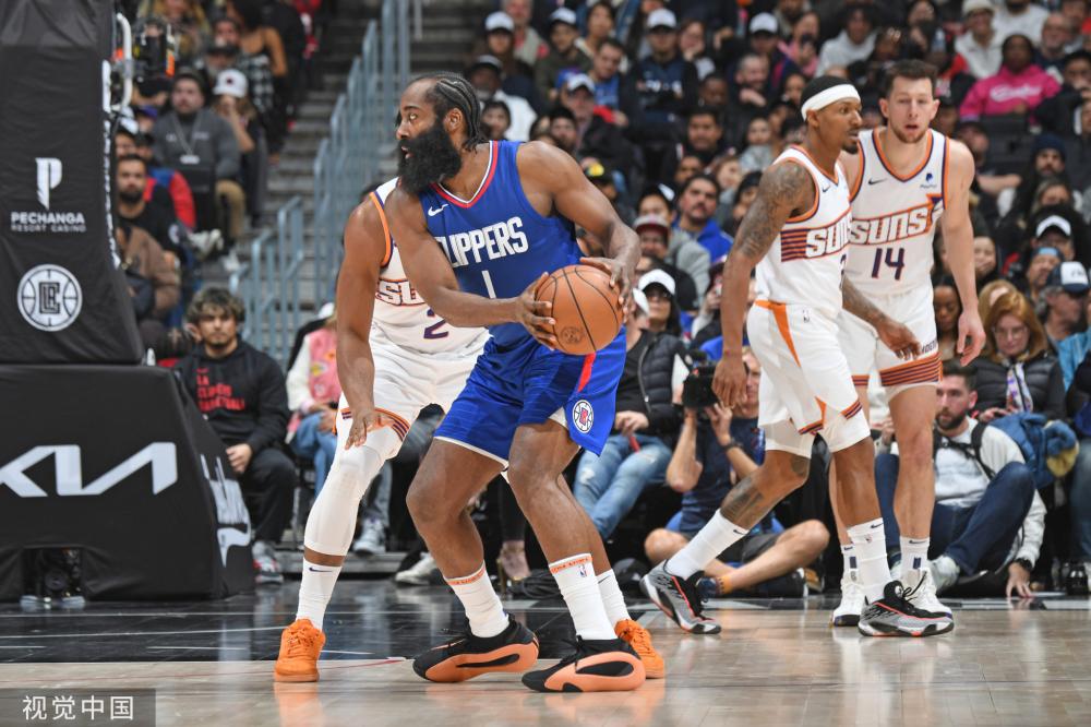 他总能在关 他总能在关