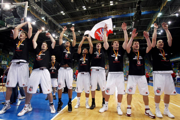 巴萨的引援 巴萨的引援