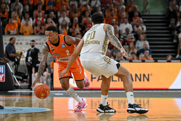 从现实角度 从现实角度